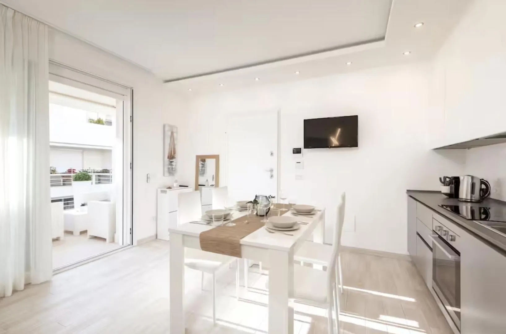 Jesolo - Appartamento Elegante Con Piscina