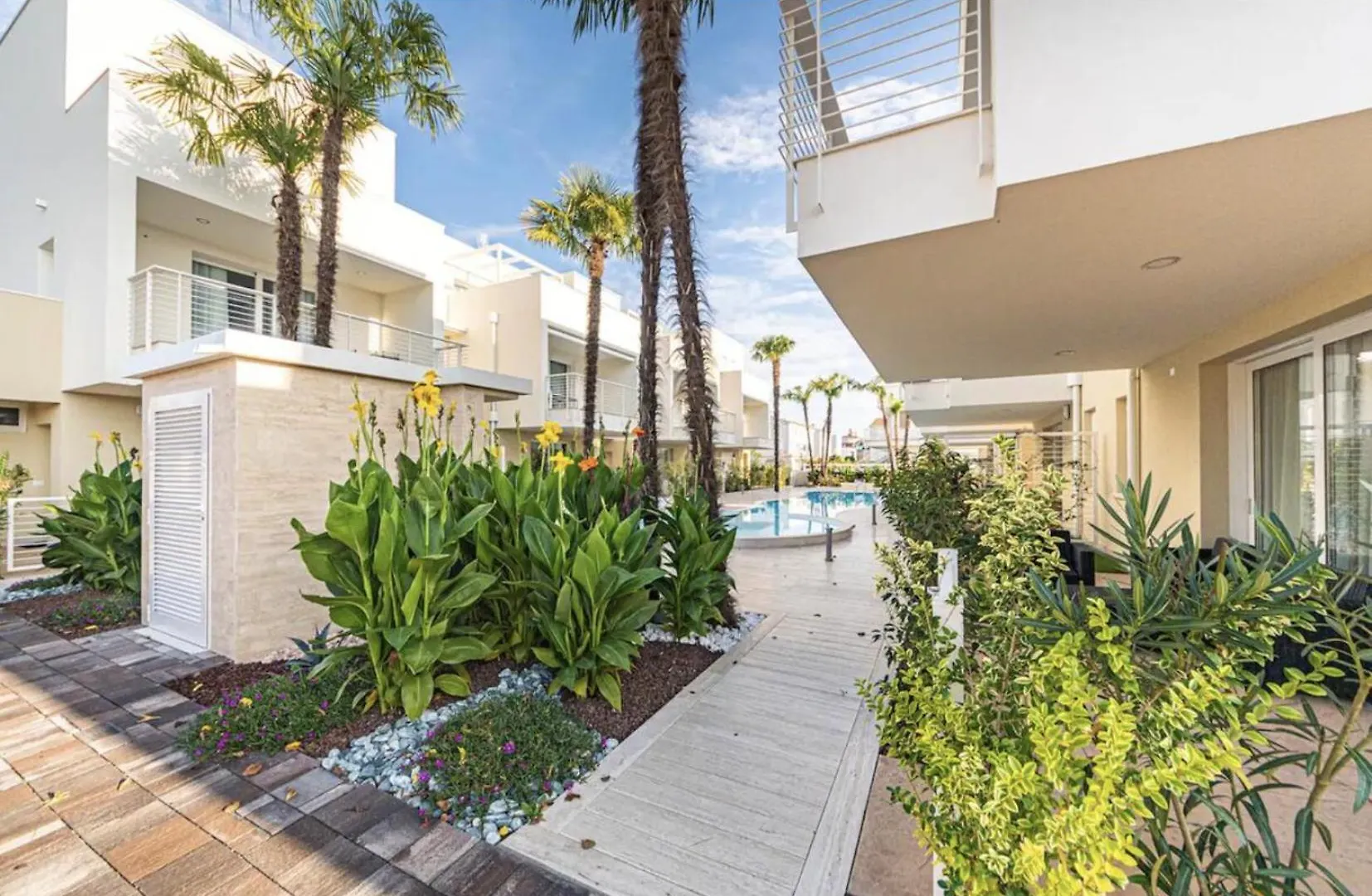 Jesolo - Appartamento Elegante Con Piscina イタリア